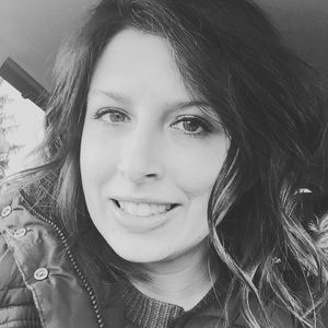 Meet your Posher, Alicia